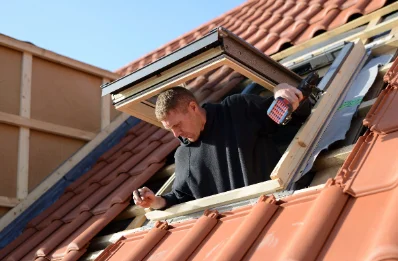 Pose de fenêtres de toit Velux à Aubérive